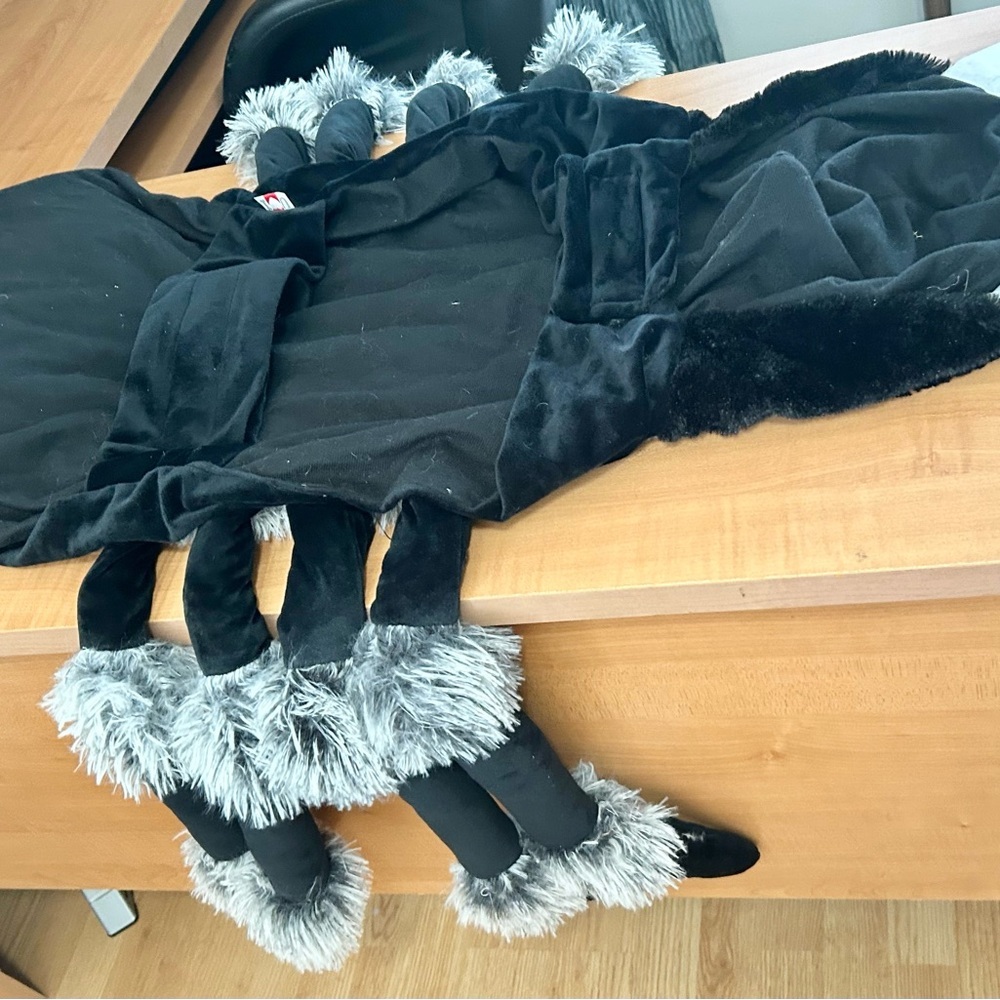 Costume for pets dogs fuszzy spider size medium - Picture 5 of 6